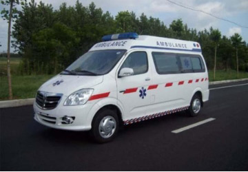 含山县救护车租赁