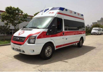 含山县救护车租赁